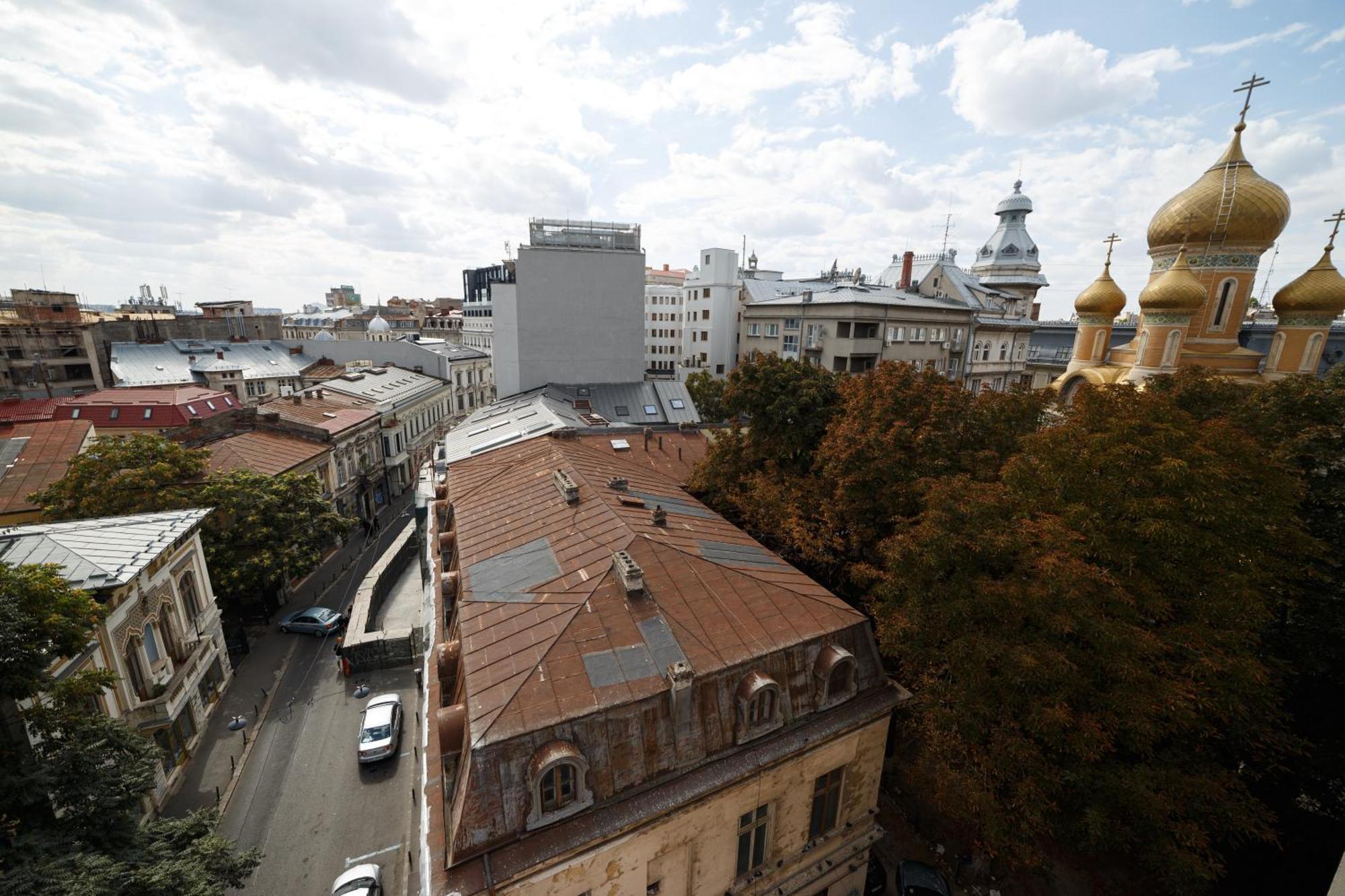 Rooftop Apartment Street Doamnei Бухарест Экстерьер фото