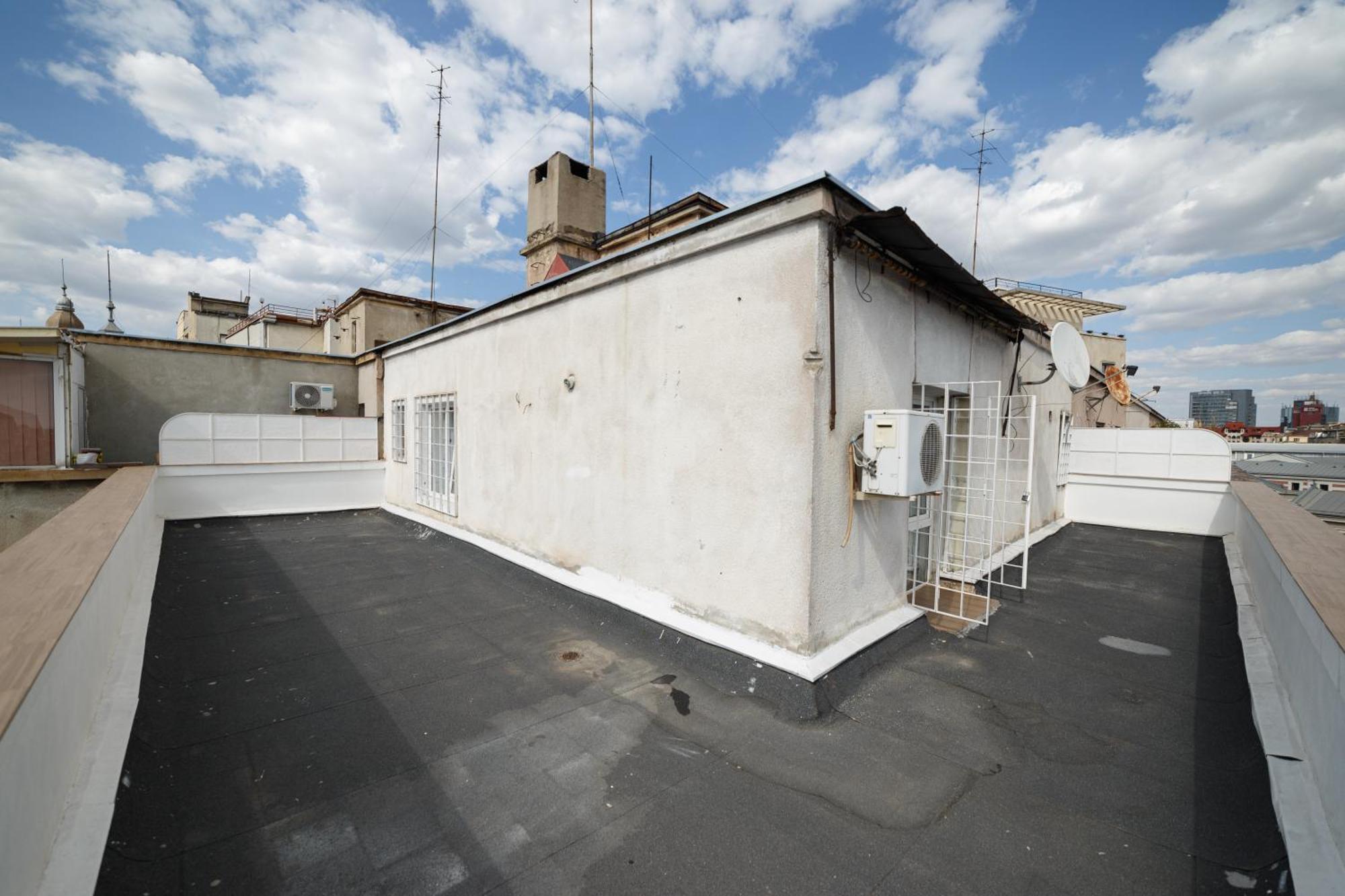 Rooftop Apartment Street Doamnei Бухарест Экстерьер фото